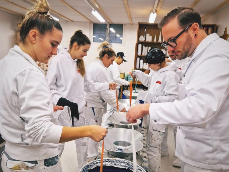 Team der Maler Bieri AG beim kreativen Jahresausklang