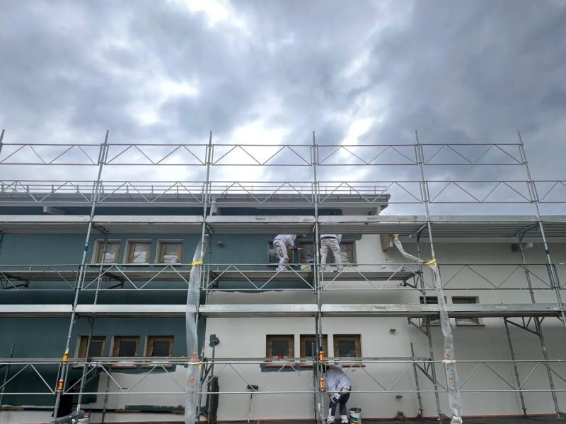 Farbauftrag in Aktion bei der Maler Bieri AG